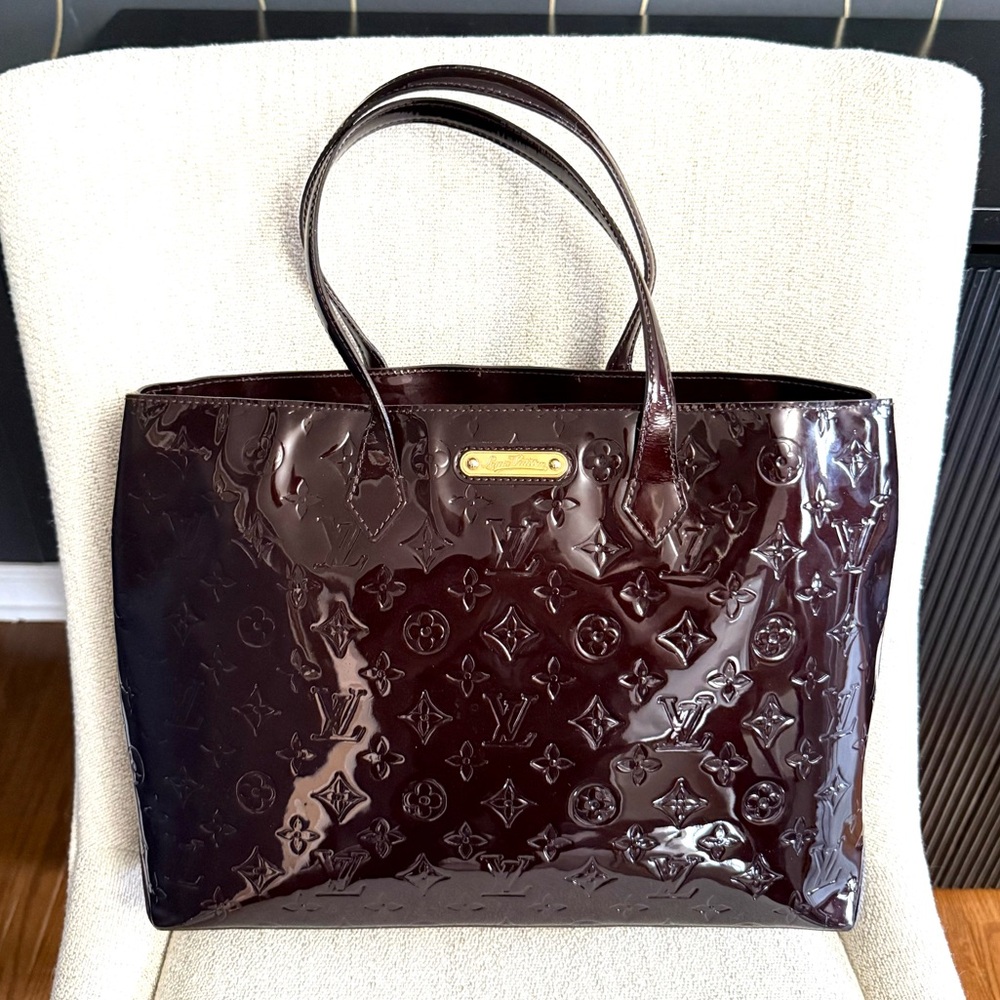 Louis Vuitton authentic Wilshire Vernis GM tote bag Amarante GM burgundy LV
